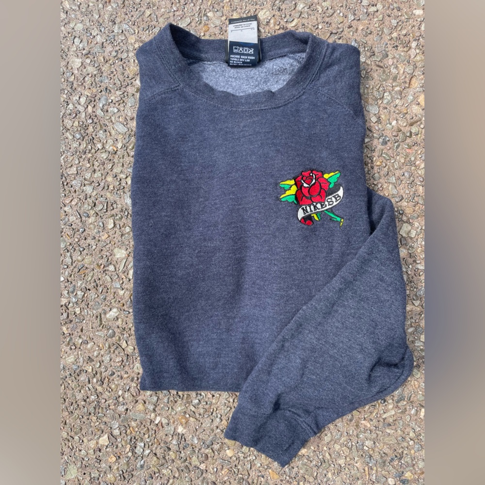 Nike SB crew neck